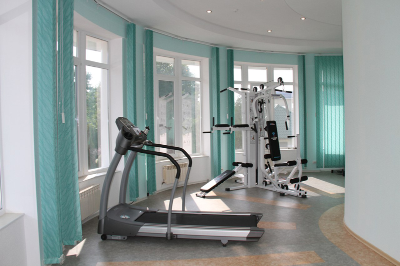 Спортзал в пансионате Солнечный, Крым